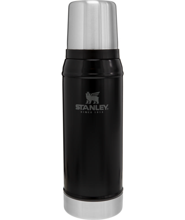 STANLEY CLASSIC LEGENTARY BOTTLE BLACK 0,75LTR