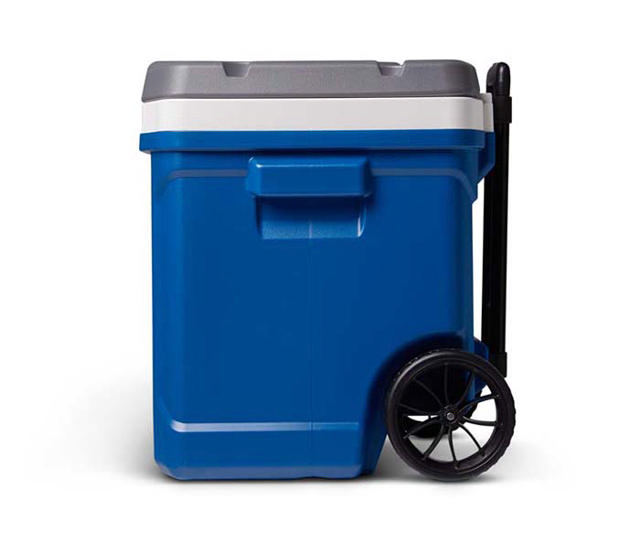 IGLOO LATITUDE ROLLING COOLER WITH WHEELS 60QTS BLUE 56LTR