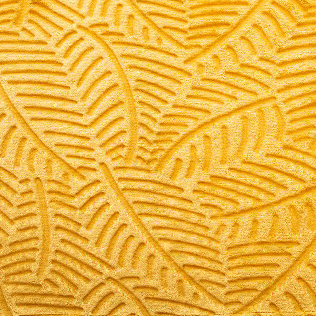 3D FLAN THROW LEAF 125X150CM YELLOW