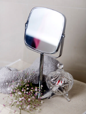 WENKO COSMETIC MIRROR KARE 15X15CM