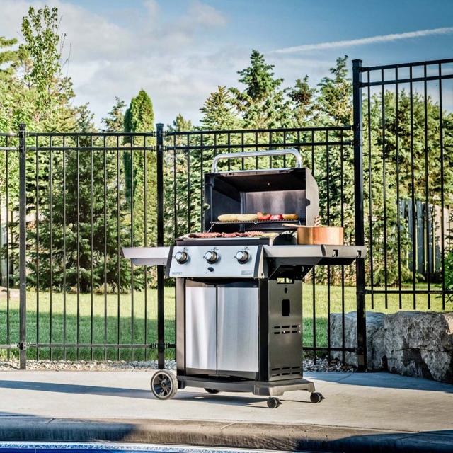 BROIL KING ΨΗΣΤΑΡΙΑ ΓΚΑΖΙΟΥ ΜΕ 3 ΚΑΥΣΤΗΡΕΣ 11.4KW