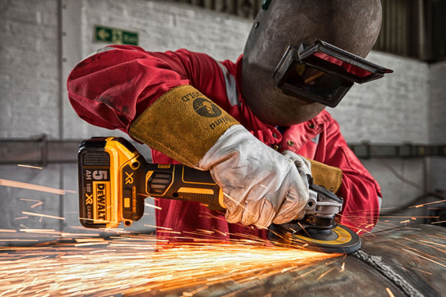 DEWALT DCG405NT-XJ ANGLE GRINDER 18V 125MM SOLO