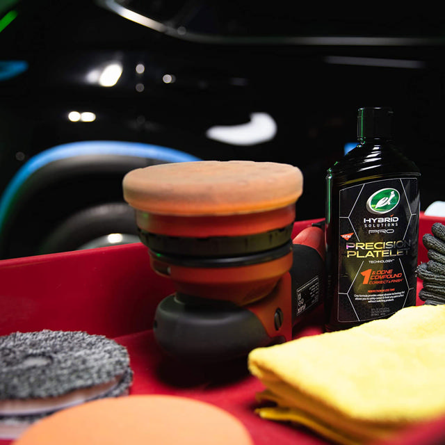 TURTLE WAX HYBRID SOLUTION PRO 1 & DONE COMPOUND