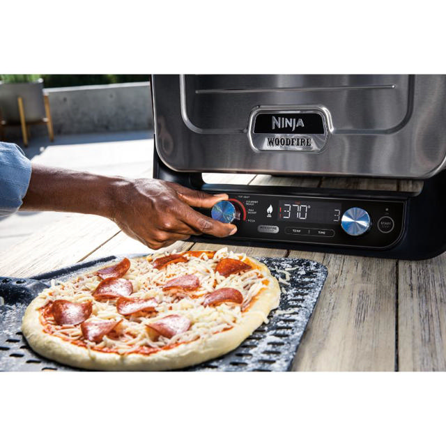 OO101EU-NINJA ELECTRIC OUTDOOR OVEN