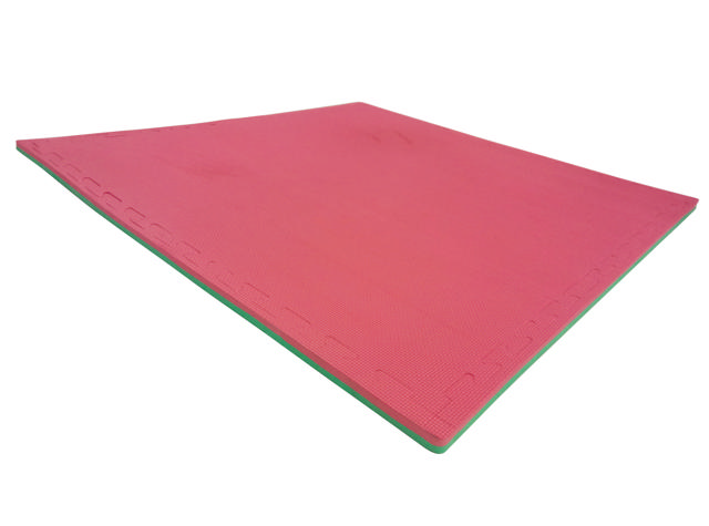 EVA COLOUR MAT 100X100X2CM RED OR GREEN