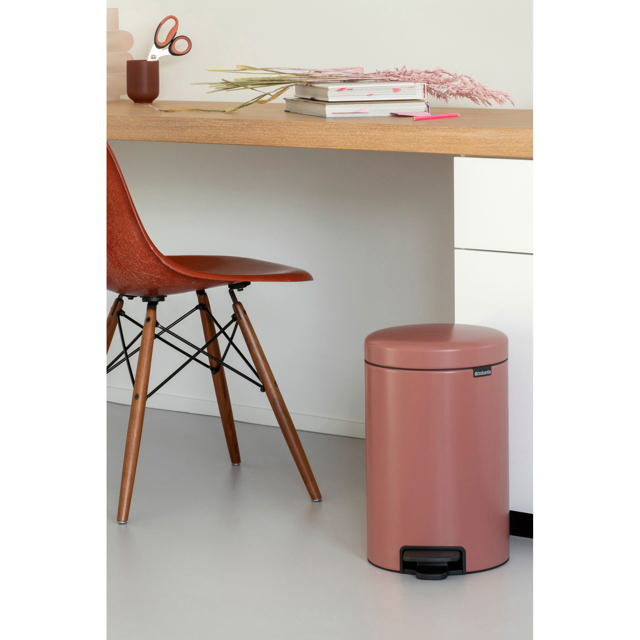 BRABANTIA NEW ICON PEDAL BIN 12L TERRACOTTA PINK