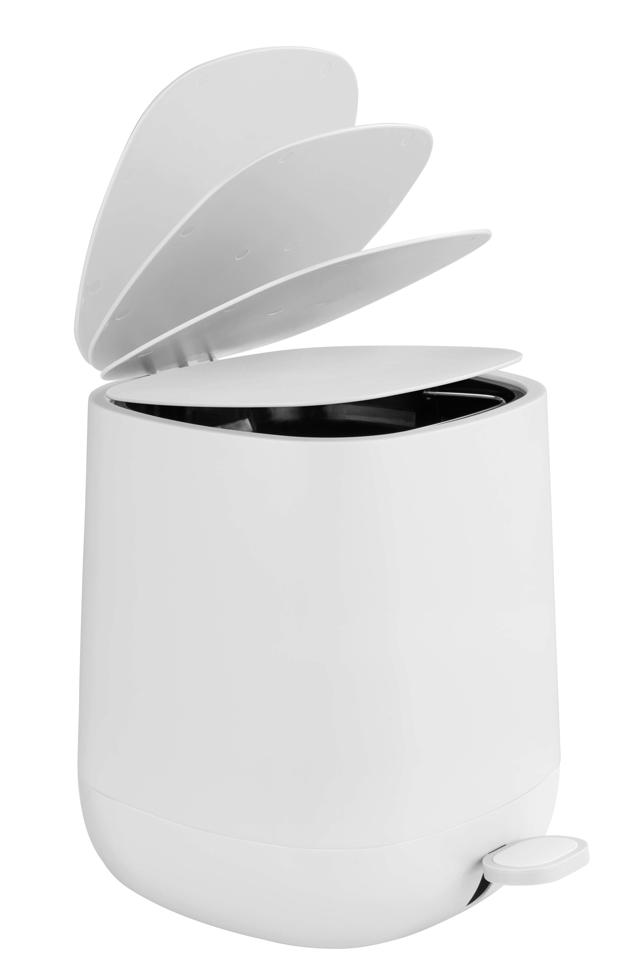 WENKO DAVOS PEDAL BIN WHITE 5L