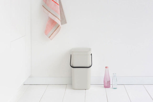 BRABANTIA SORT & GO WASTE BIN 12L - LIGHT GREY