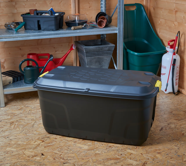 STRATA HEAVY DUTY BOX 145L WITH PULLL HANDLE