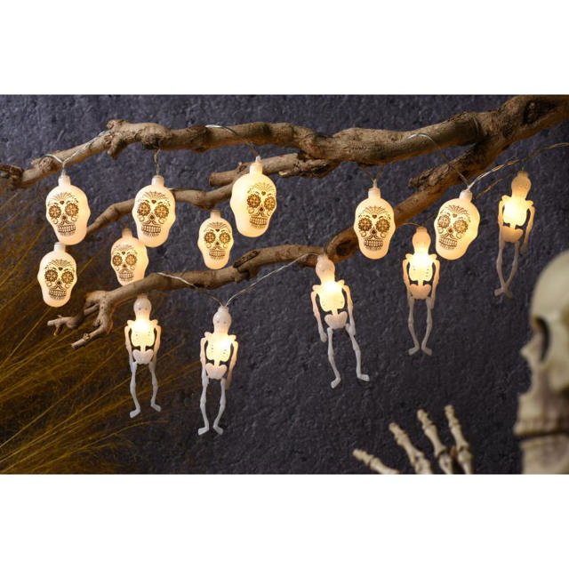 SKELETON GARLAND 10LED - ASSORTED DESIGNS