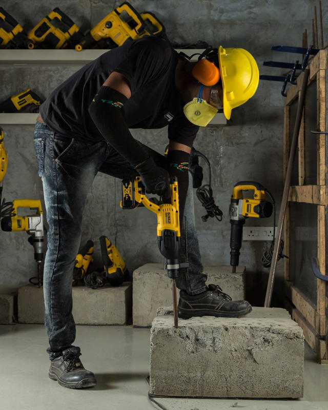 DEWALT DCH133M1-QW ΠΙΣΤΟΛΕΤΟ SDS-PLUS 18V 4.0AH