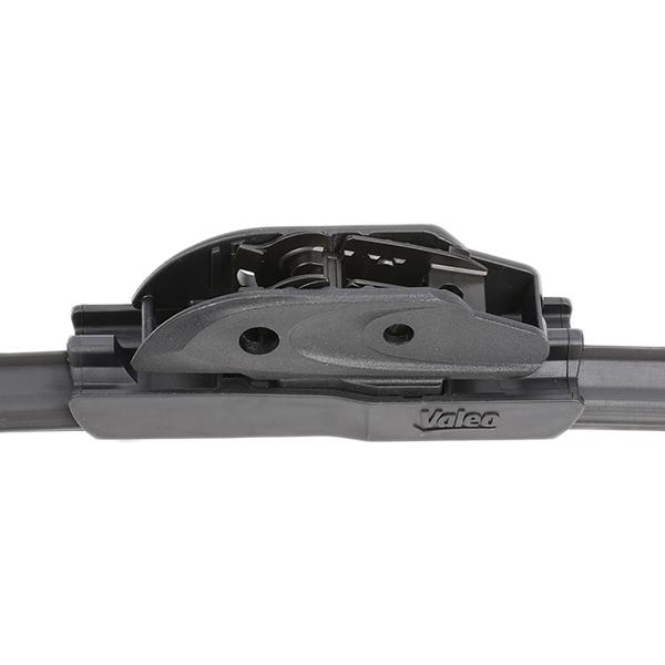 VALEO FIRST MULTICONNECTION WIPER 550MM